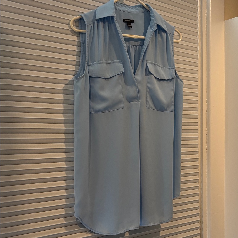 Ann Taylor Light Blue Sleeveless Collared Tank with Chest Pockets